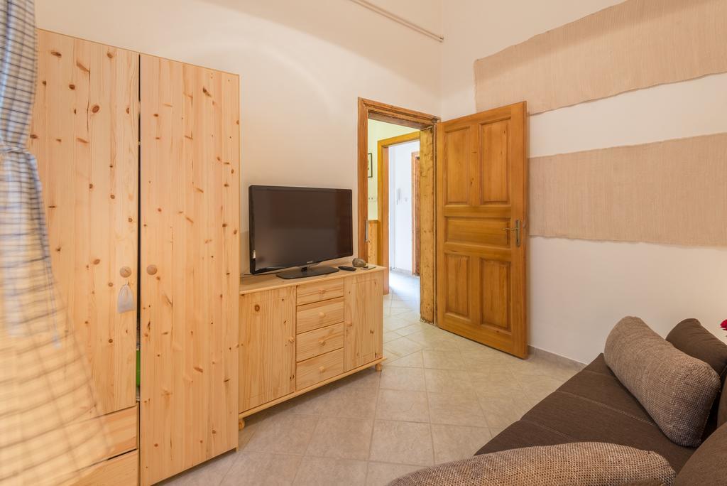 Rustic Elegance Apartamento Budapeste Exterior foto